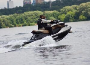 Тест драйв гидроциклов SEA-DOO и родстеров SPYDER в Москве. Май 2010